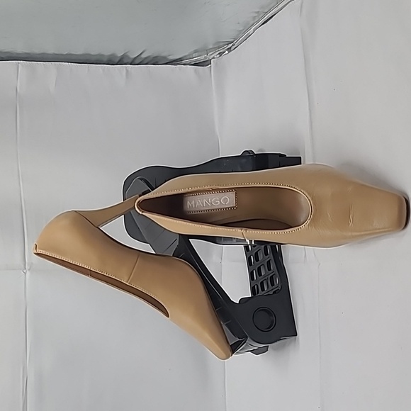 Mango Shoes - MANGO limited edition  pumps, sz. 7